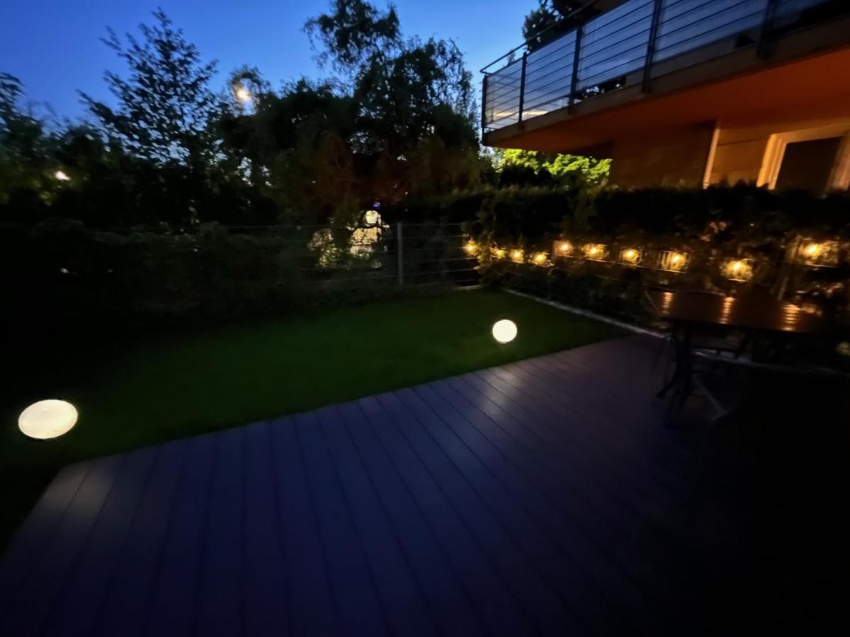 Apartament Z Garazem I Ogrodem Колобжег Экстерьер фото